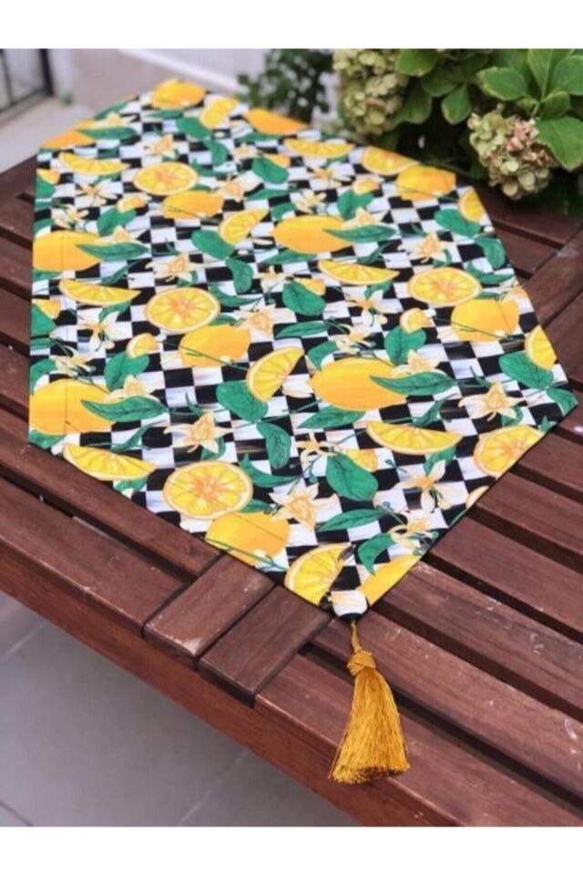Modern ve Canlı: Dama ve Limon Desenli Püsküllü Runner ile Modern Masa Dekoru , Masa Örtüsü