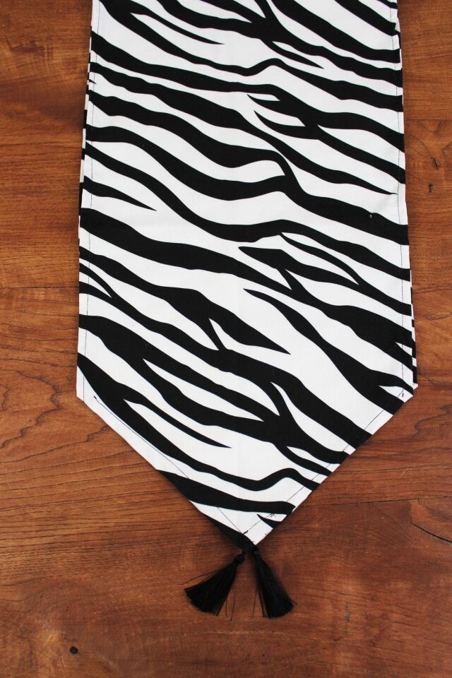 Siyah Beyaz Zebra Desenli Runner (masa Örtüsü, Amerikan Servisi)
