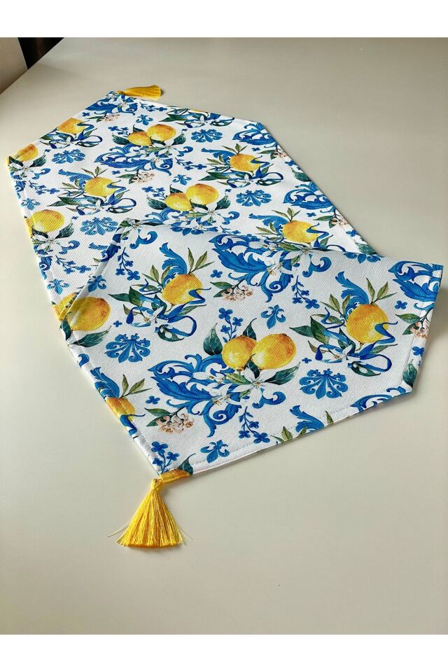 Hareketli ve Renkli: Mavi Limon Desenli Püsküllü Runner ile Modern Masa Dekoru , Masa Örtüsü