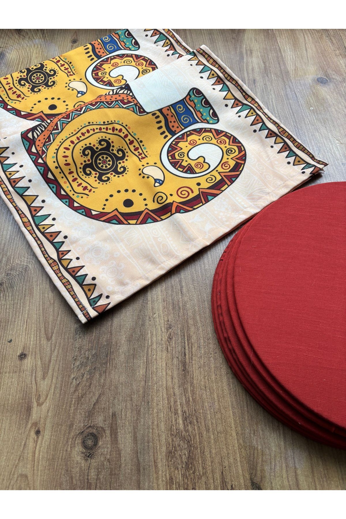 Modern Altıgen Desenli Duck Keten Runner ve 6'lı Pembe Supla Seti Fil Kiremit - 40 x 140