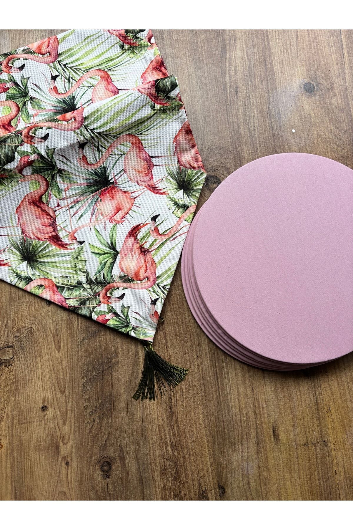 Modern Altıgen Desenli Duck Keten Runner ve 6'lı Pembe Supla Seti Flamingo - 40 x 140