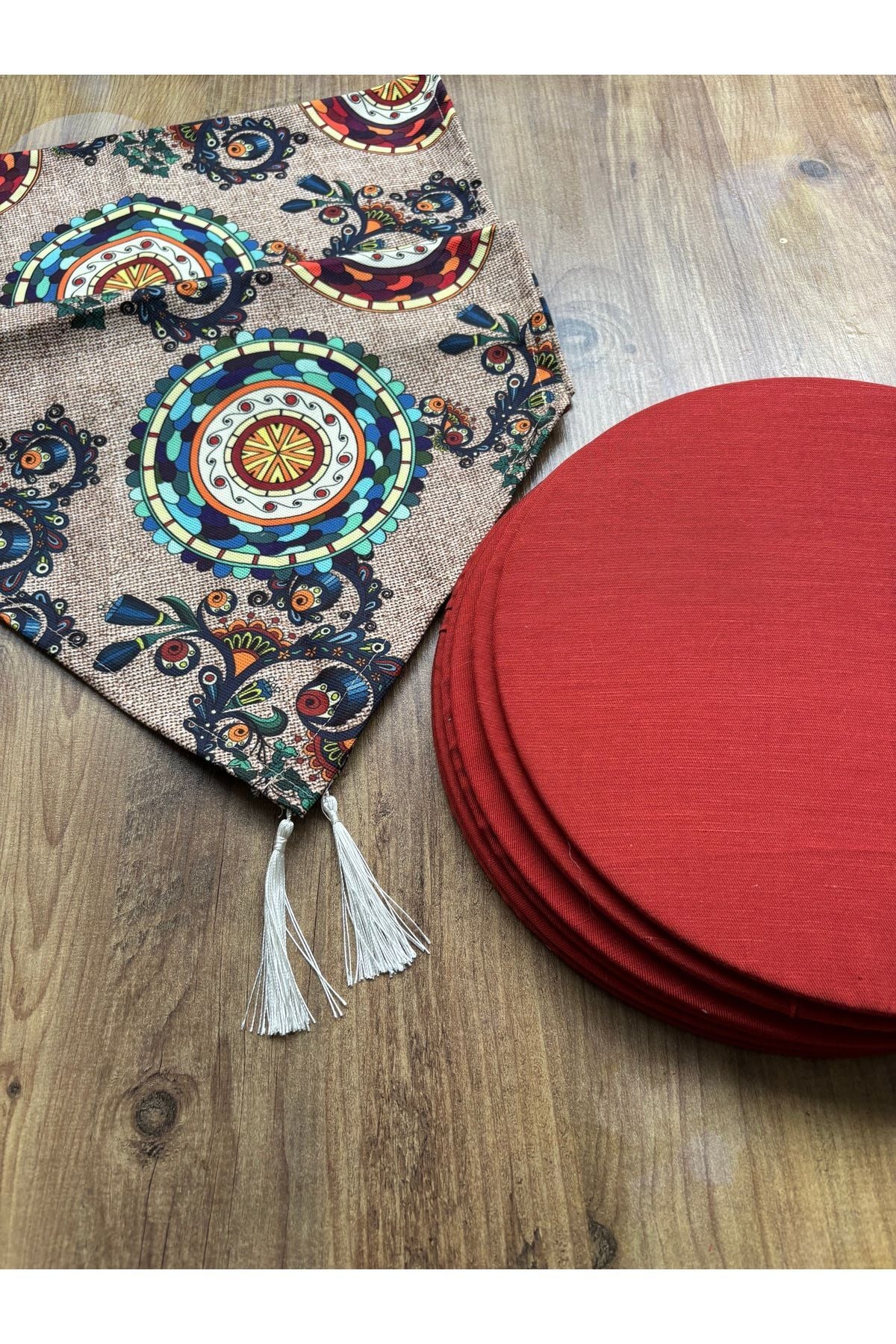 Gri Zikzak Desenli Duck Keten Runner ve 6'lı Gri Supla Seti Mandala Kiremit - 40 x 140