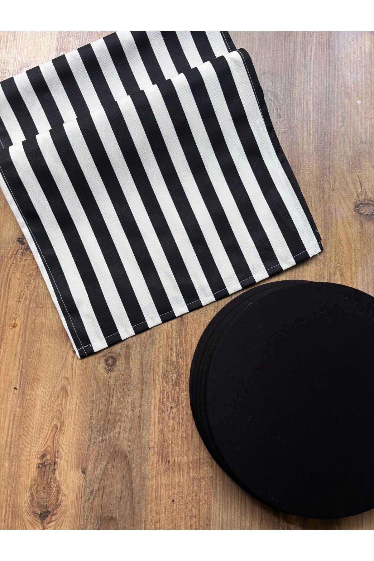 Gri Zikzak Desenli Duck Keten Runner ve 6'lı Gri Supla Seti Siyah Çizgi - 40 x 140