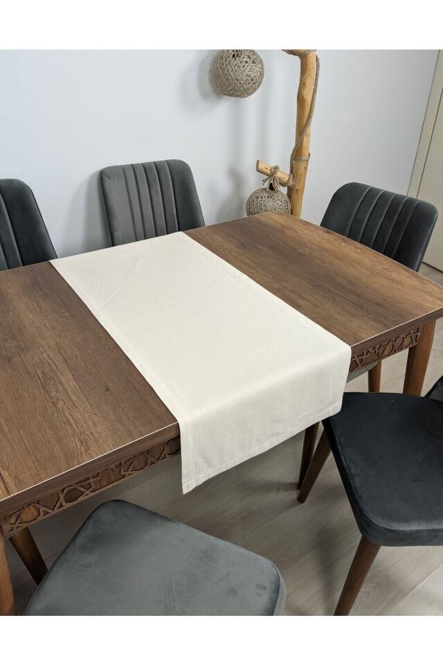 Hareketli ve Renkli: Saks Renkli Runner ile Modern Masa Dekoru , Masa Örtüsü bej - 40 x 130
